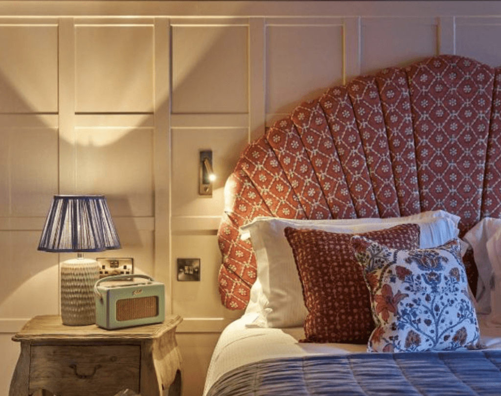 Cover Image for * Press feature *