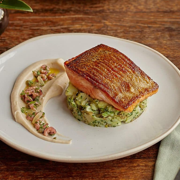 Cover Image for Our à la carte menu at The British Queen